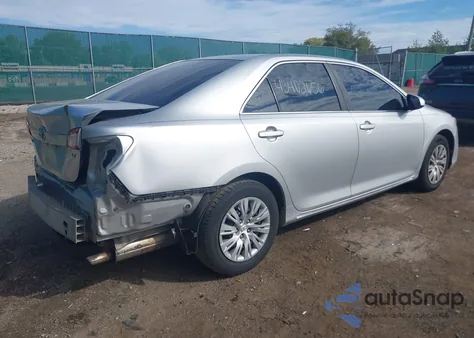 2012 Toyota Camry Le z USA, uszkodzony, nr VIN 4T4BF1FK8CR232656